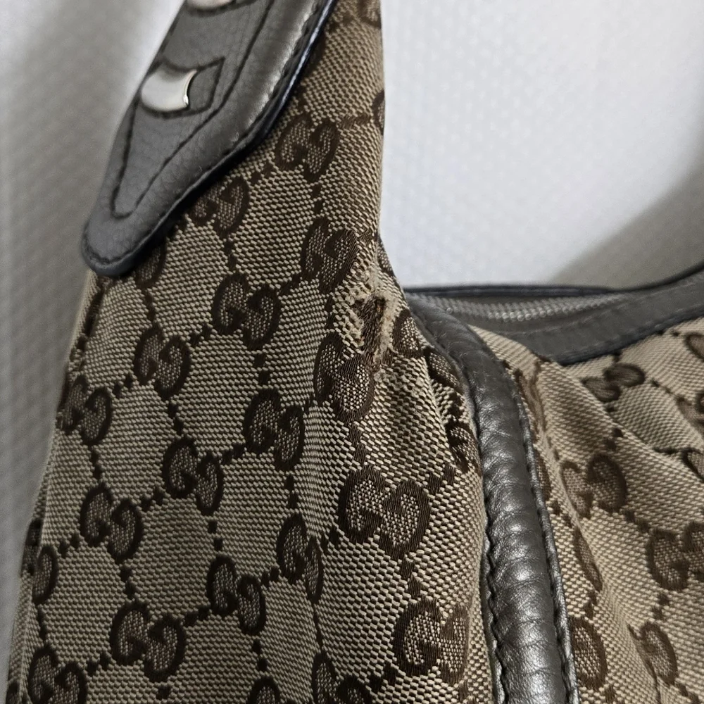 GUC Authentic Gucci GG Beige/ Gray Canvas Techno Horsebit Hobo Handbag - Picture 10 of 16